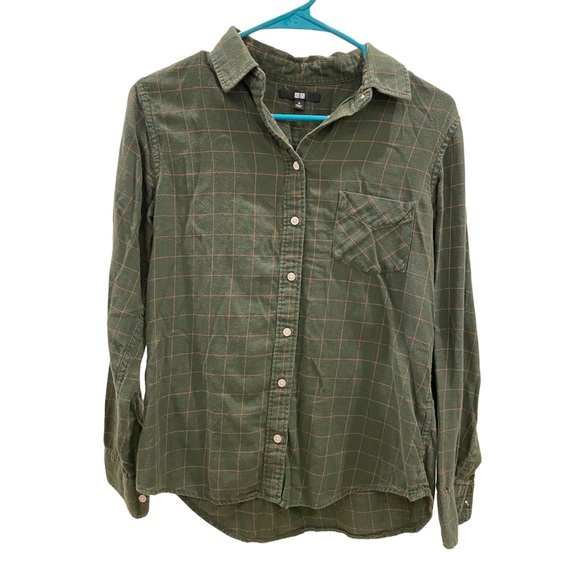!! BUNDLE !! 2button down shirt / Uniqlo / size M / green, light blue - Picture 2 of 5